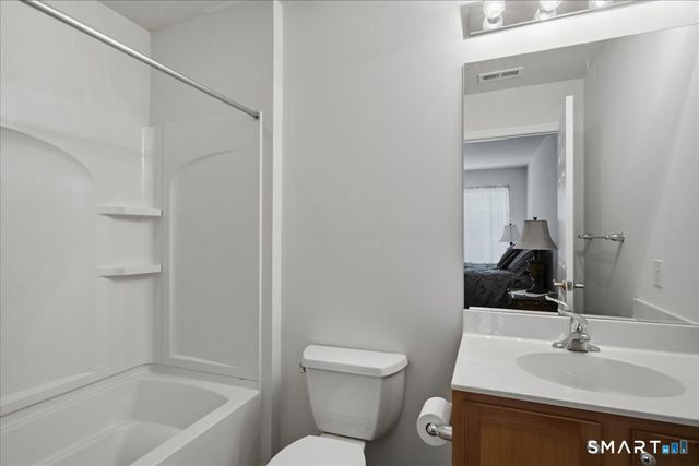 11 Mercy Street 11, Danbury, CT 06810
