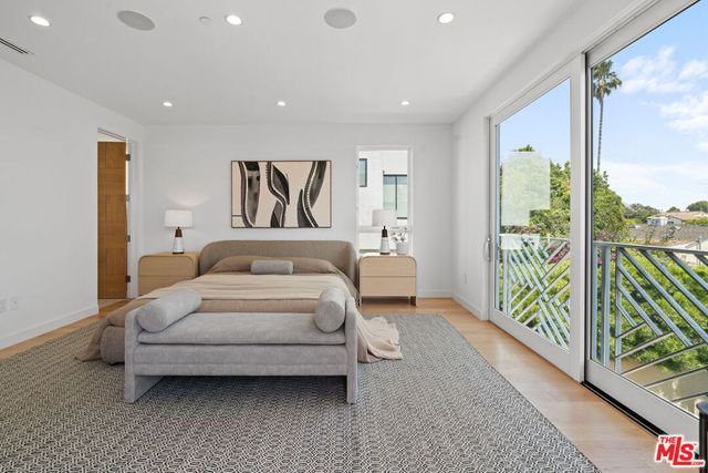 11622 Charnock Road, Los Angeles, CA 90066