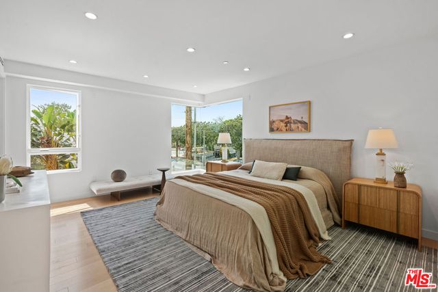 11622 Charnock Road, Los Angeles, CA 90066