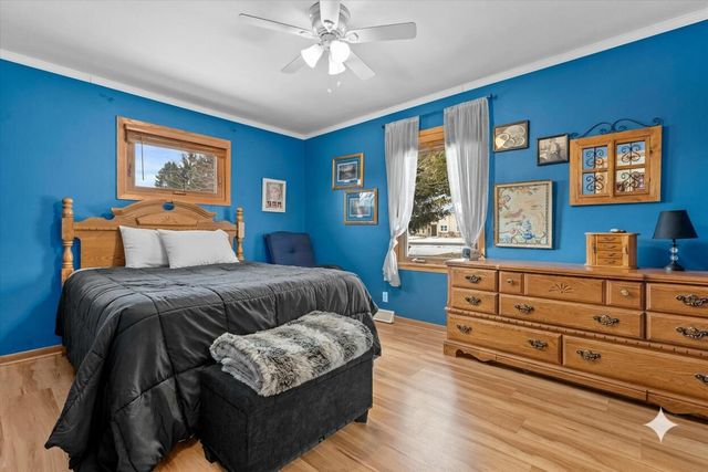 W262S3212 Ridge ROAD, Waukesha, WI 53189