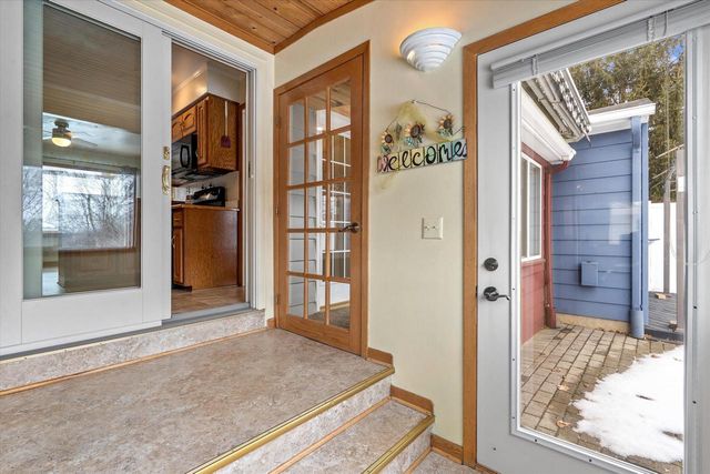 W262S3212 Ridge ROAD, Waukesha, WI 53189