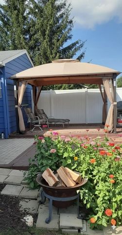 W262S3212 Ridge ROAD, Waukesha, WI 53189