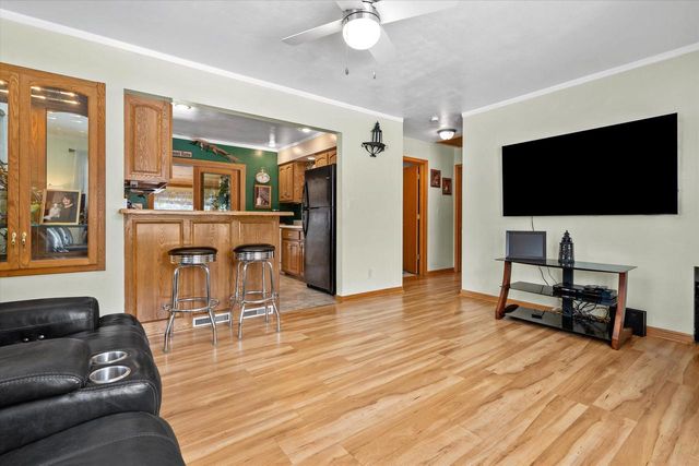 W262S3212 Ridge ROAD, Waukesha, WI 53189