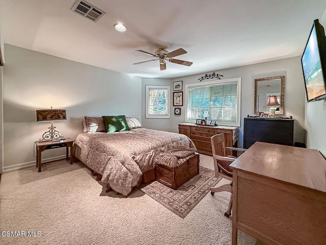 24525 Desert Avenue, Newhall, CA 91321