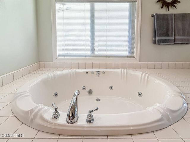 24525 Desert Avenue, Newhall, CA 91321