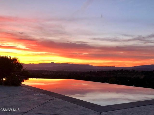 24525 Desert Avenue, Newhall, CA 91321