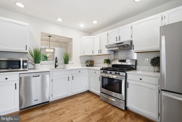 31 LONG GREEN CT, Silver Spring, MD 20906