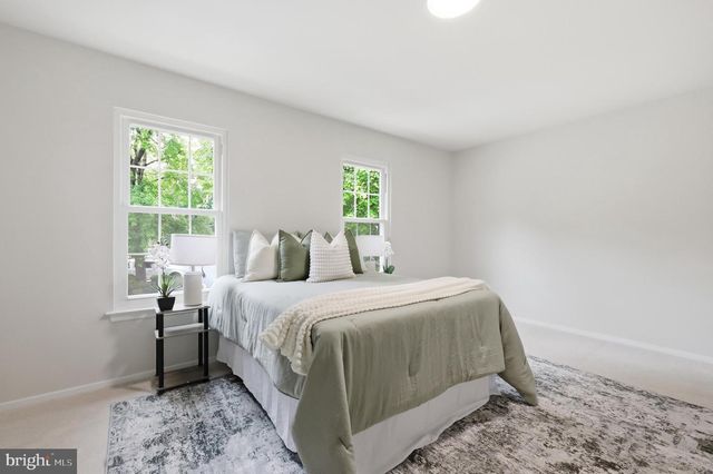31 LONG GREEN CT, Silver Spring, MD 20906