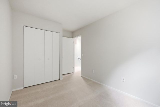 31 LONG GREEN CT, Silver Spring, MD 20906