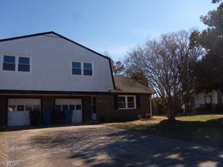 495 Century CT, Virginia Beach, VA 23462