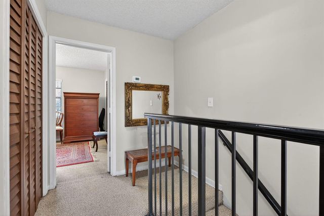 2122 NE 44th Street, Lighthouse Point, FL 33064