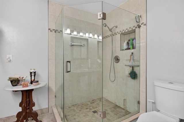 2122 NE 44th Street, Lighthouse Point, FL 33064