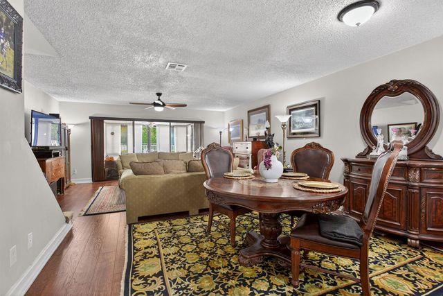 2122 NE 44th Street, Lighthouse Point, FL 33064
