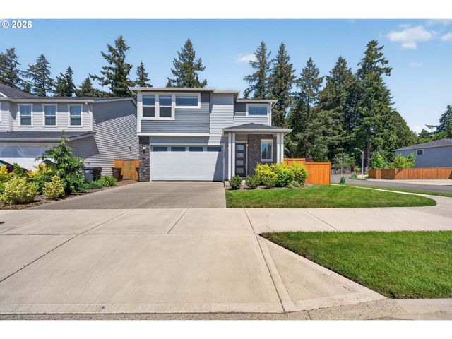 1534 Ne 12TH Pl, Canby, OR 97013