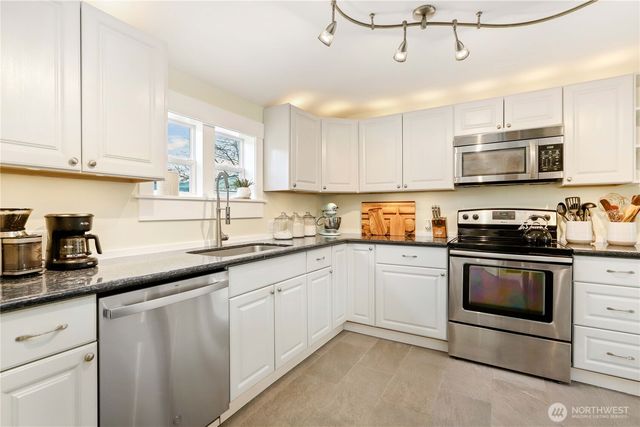 1811 24th Street, Everett, WA 98201