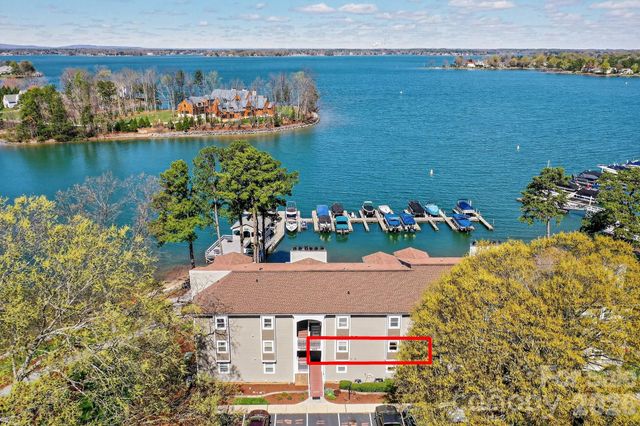 20407 Harborgate Court 404, Cornelius, NC 28031