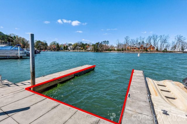 20407 Harborgate Court 404, Cornelius, NC 28031