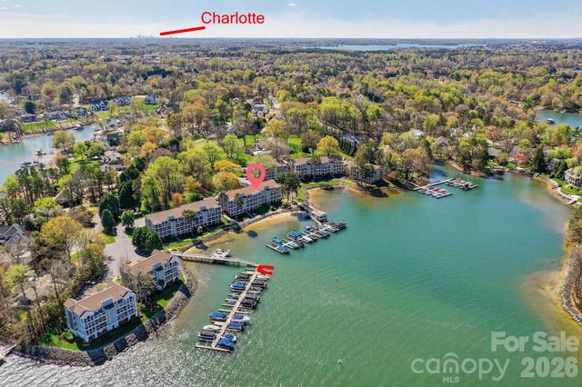 20407 Harborgate Court 404, Cornelius, NC 28031