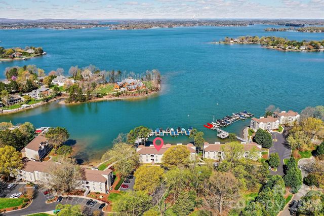 20407 Harborgate Court 404, Cornelius, NC 28031