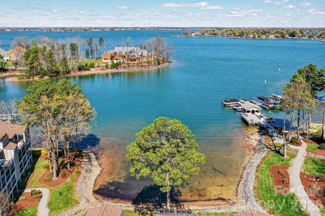 20407 Harborgate Court 404, Cornelius, NC 28031