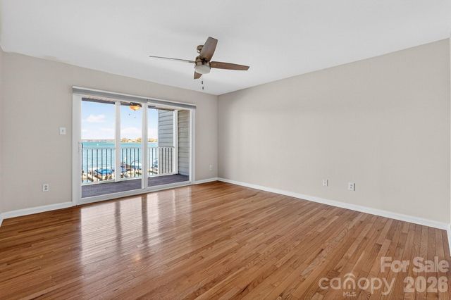 20407 Harborgate Court 404, Cornelius, NC 28031