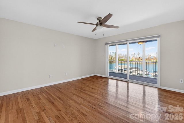 20407 Harborgate Court 404, Cornelius, NC 28031