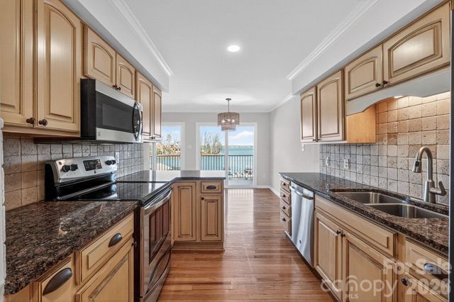 20407 Harborgate Court 404, Cornelius, NC 28031