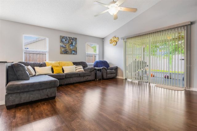 2083 ARBOR WAY STREET, Apopka, FL 32703