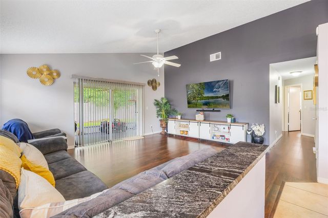 2083 ARBOR WAY STREET, Apopka, FL 32703