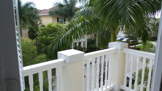 276 Murcia Drive 307, Jupiter, FL 33458