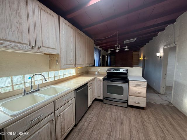 2514 N Sycamore Boulevard, Tucson, AZ 85712