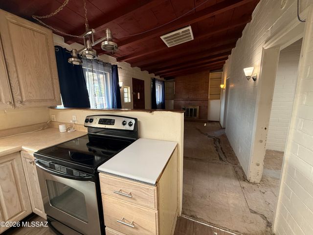 2514 N Sycamore Boulevard, Tucson, AZ 85712