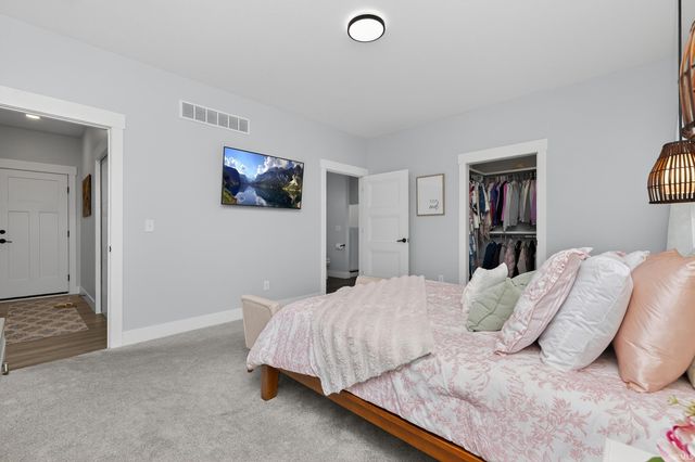 313 W Rigg Street, New Carlisle, IN 46552