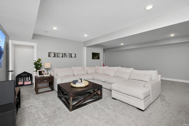 313 W Rigg Street, New Carlisle, IN 46552