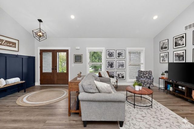 313 W Rigg Street, New Carlisle, IN 46552