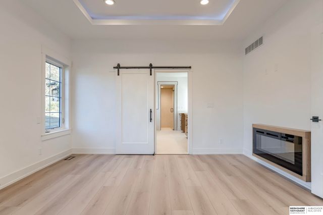 22102 Hackberry Circle, Gretna, NE 68028