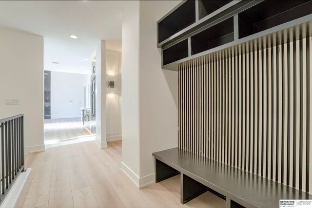 22102 Hackberry Circle, Gretna, NE 68028