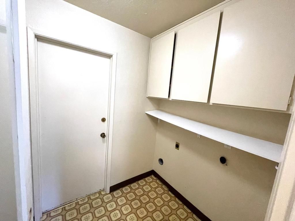 Image 7 of property listing at 1358 Sydney Drive, Sunnyvale, CA 94087