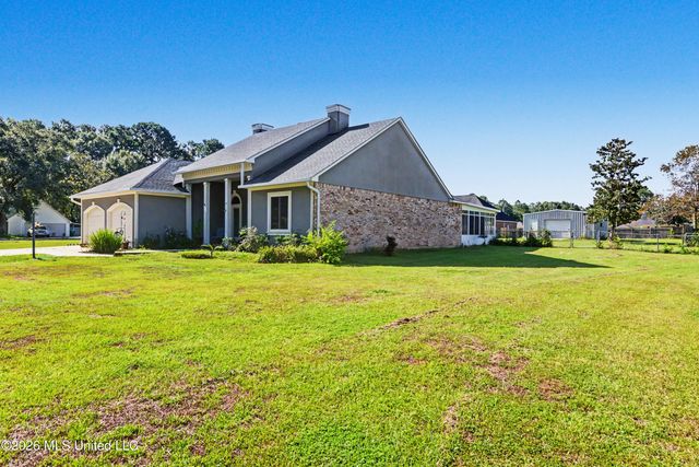 2013 Brookside Street, Gautier, MS 39553
