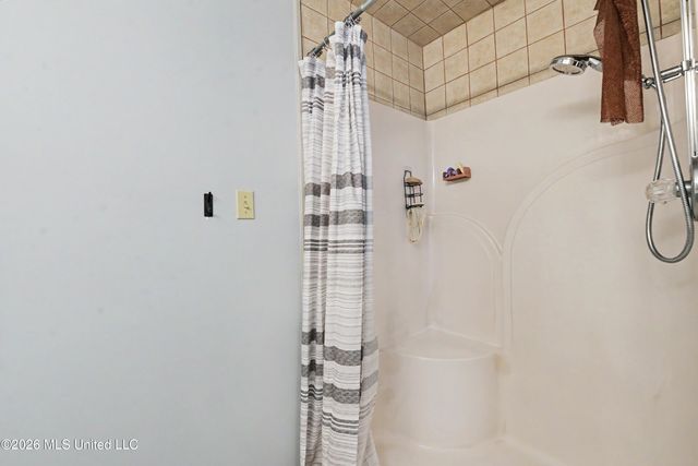 2013 Brookside Street, Gautier, MS 39553