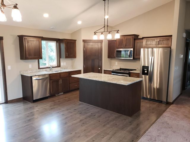 13077 11th Avenue S, Zimmerman, MN 55398