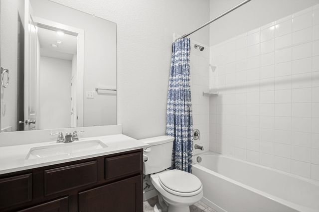 841 Spinnaker LOOP, Kyle, TX 78640