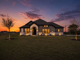 492 Sanders Road, Whitesboro, TX 76273