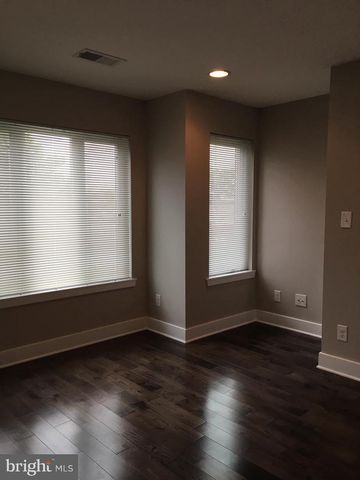 2339 W THOMPSON ST, Philadelphia, PA 19121