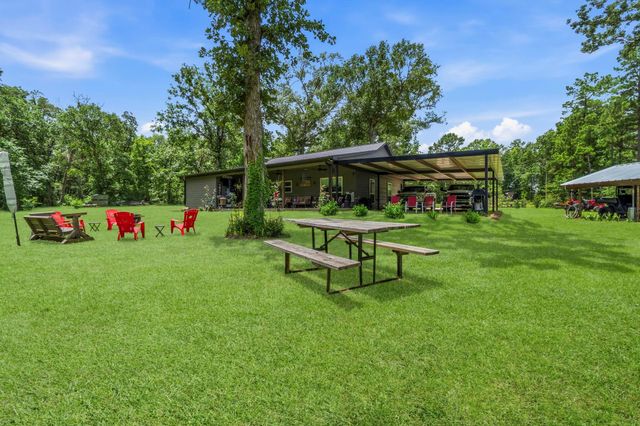 960 Towns Cemetary Road, Livingston, TX 77351