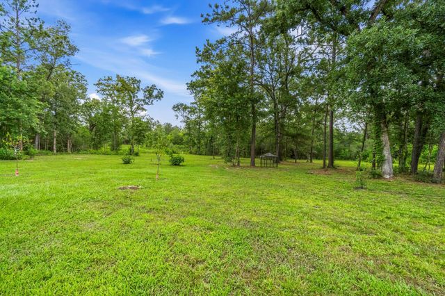 960 Towns Cemetary Road, Livingston, TX 77351