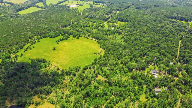 960 Towns Cemetary Road, Livingston, TX 77351