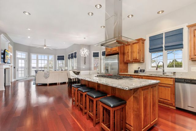 59406 E 288 Place, Grove, OK 74344