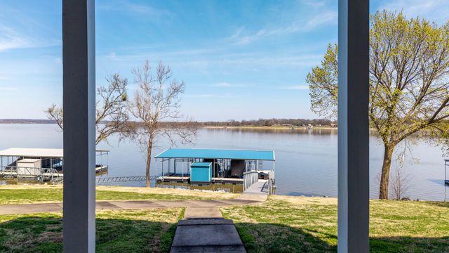 59406 E 288 Place, Grove, OK 74344