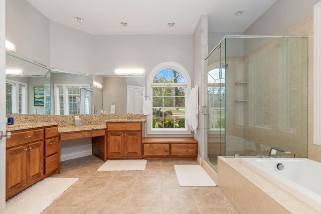 59406 E 288 Place, Grove, OK 74344